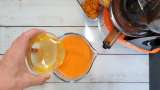 Succo di olivello spinoso con limone e miele - Preparazione passo 4