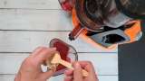 Succo energizzante di olivello spinoso e aronia con zenzero, lime e miele - Preparazione passo 5