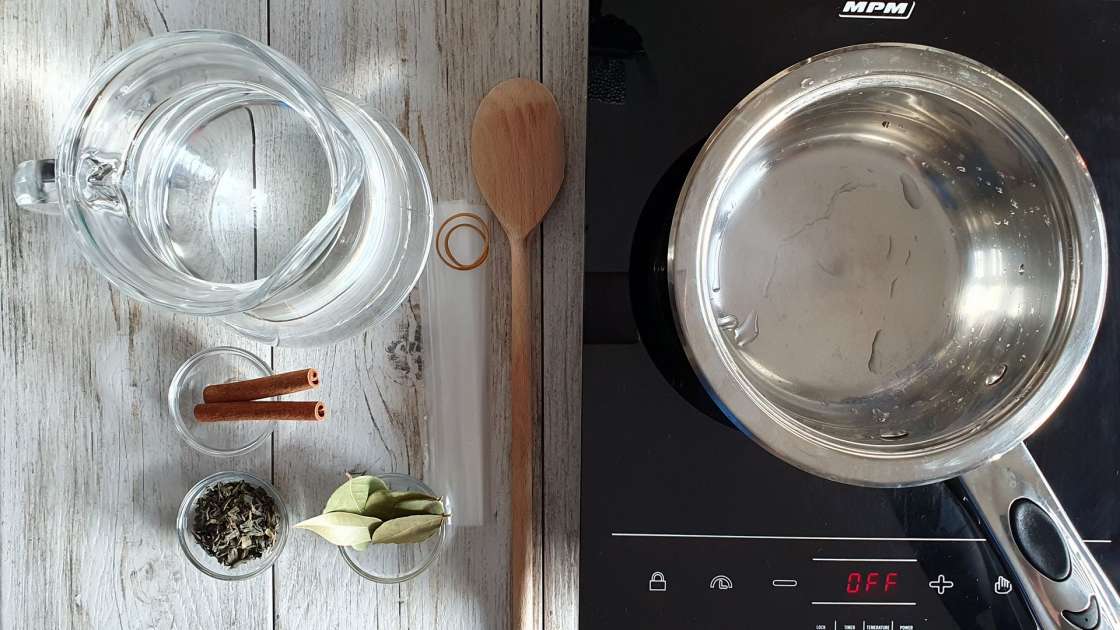 Acqua con cannella, alloro e tè verde, foto 2