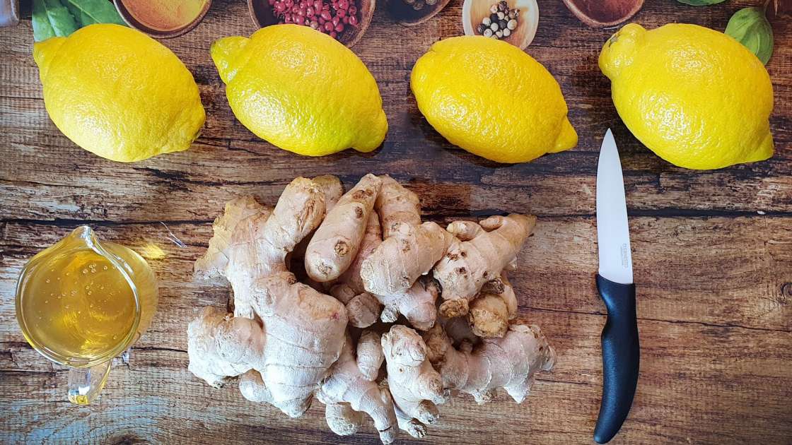 Concentrato di succo di zenzero, limone e miele, foto 1