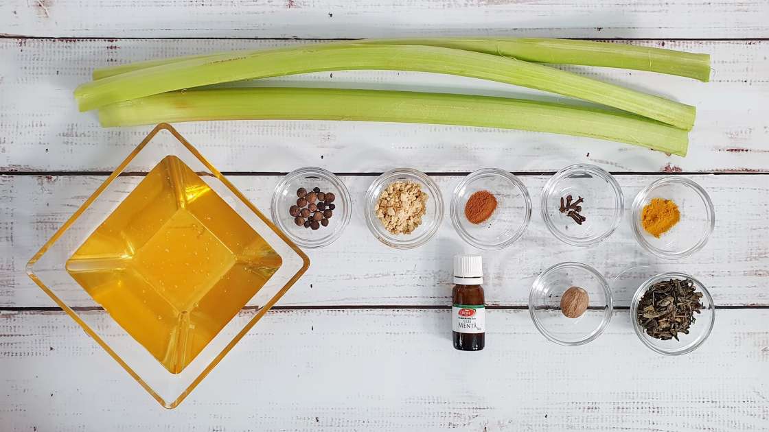 Macerato di rabarbaro con miele, tè verde, menta e varie spezie, foto 1