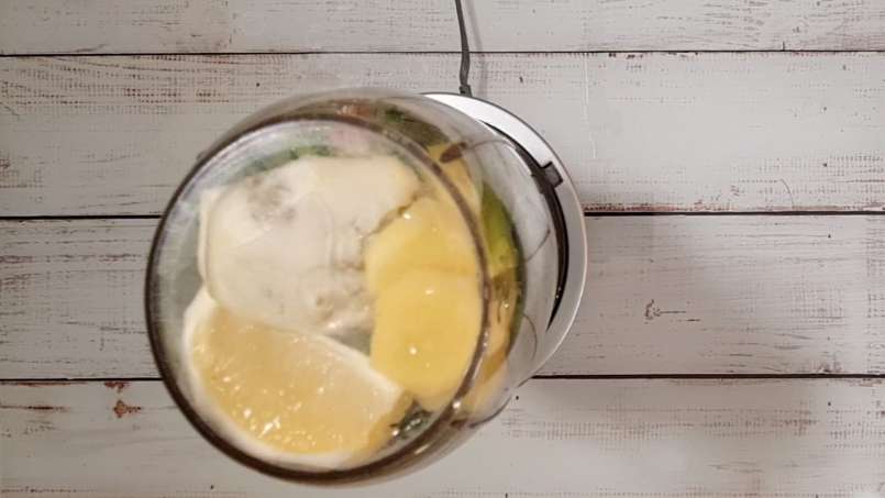 Frullato rivitalizzante di ortica, spinaci, zenzero e limone, foto 4