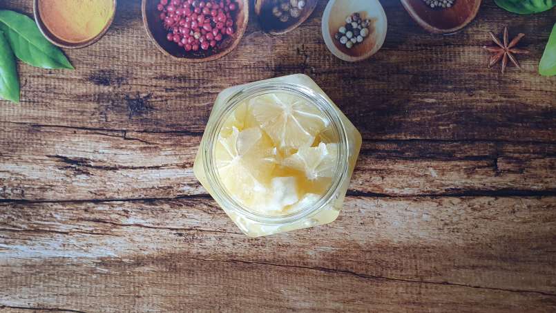 Macerato di limone con miele in un barattolo: tonico, immunitario, epatico, foto 4