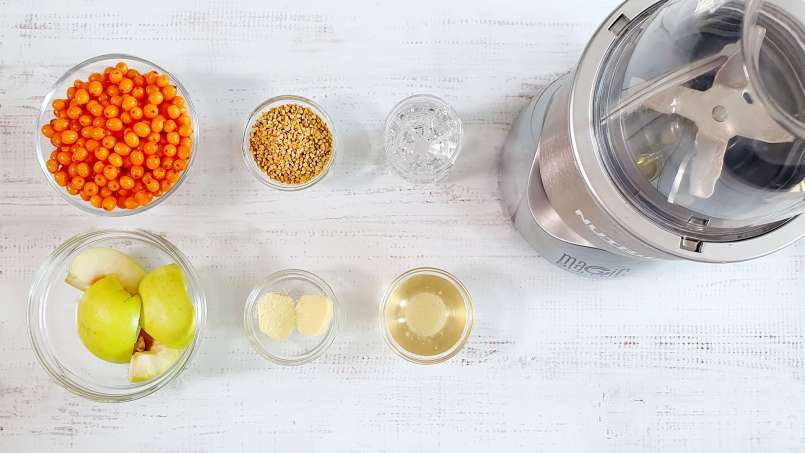 Frullato di olivello spinoso con mela, zenzero, polline e miele, foto 2