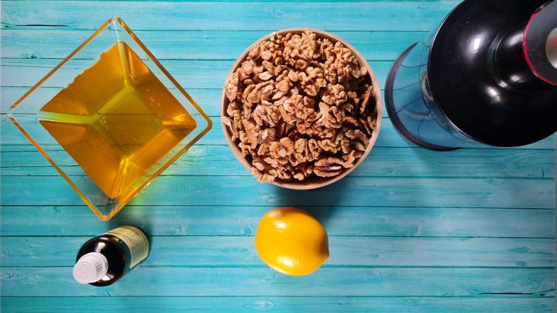 Miele con noci, limone e propoli per l'immunità, foto 5